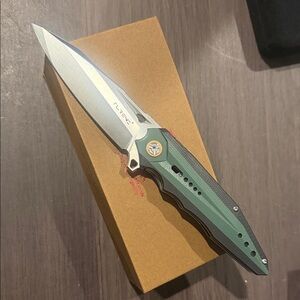 Green Turenz Folding Tactical Knife with Silver Blade